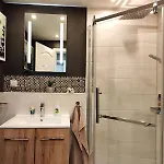 Hébergement de vacances Blaue Blume Mit 11 Kw Ladestation, Kamin, Terrasse, Eingezaeuntem Garten, Sauna, Wlan, Netflix, 2 Hunde Willkommen! *