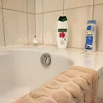 Blaue Blume Mit 11 Kw Ladestation, Kamin, Terrasse, Eingezaeuntem Garten, Sauna, Wlan, Netflix, 2 Hunde Willkommen! * 군터스베르게