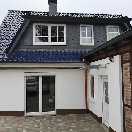 Blaue Blume Mit 11 Kw Ladestation, Kamin, Terrasse, Eingezaeuntem Garten, Sauna, Wlan, Netflix, 2 Hunde Willkommen! * Güntersberge