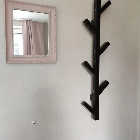 Blaue Blume Mit 11 Kw Ladestation, Kamin, Terrasse, Eingezaeuntem Garten, Sauna, Wlan, Netflix, 2 Hunde Willkommen! 펜션 *