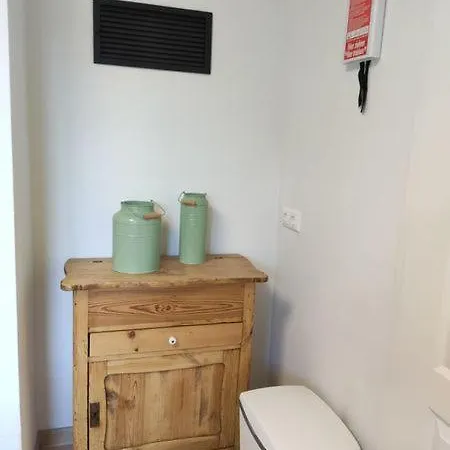 Blaue Blume Mit 11 Kw Ladestation, Kamin, Terrasse, Eingezaeuntem Garten, Sauna, Wlan, Netflix, 2 Hunde Willkommen! 군터스베르게