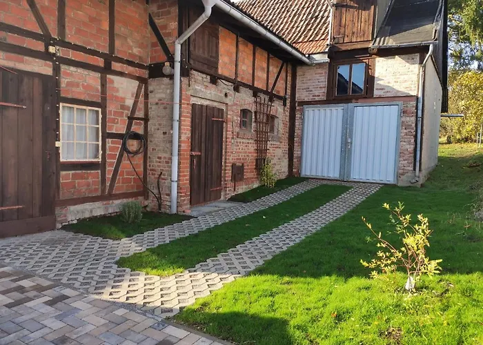 Semesterbostad Blaue Blume Mit 11 Kw Ladestation, Kamin, Terrasse, Eingezaeuntem Garten, Sauna, Wlan, Netflix, 2 Hunde Willkommen!