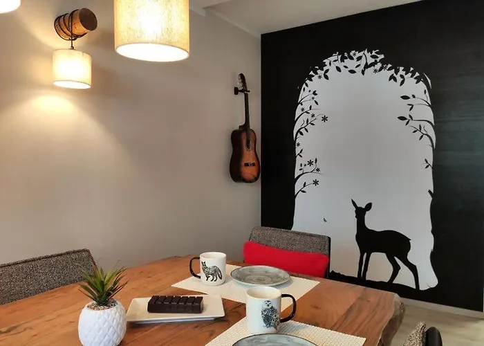 Σπίτι διακοπών Blaue Blume Mit 11 Kw Ladestation, Kamin, Terrasse, Eingezaeuntem Garten, Sauna, Wlan, Netflix, 2 Hunde Willkommen! Güntersberge