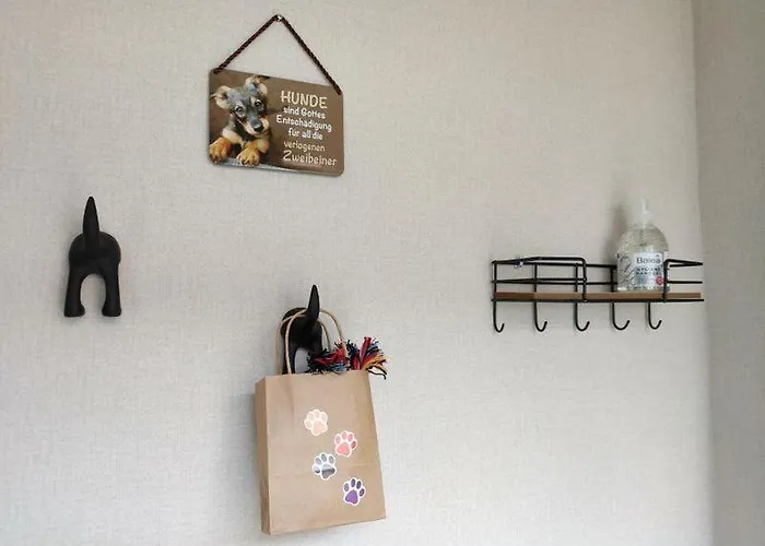 Blaue Blume Mit 11 Kw Ladestation, Kamin, Terrasse, Eingezaeuntem Garten, Sauna, Wlan, Netflix, 2 Hunde Willkommen! *